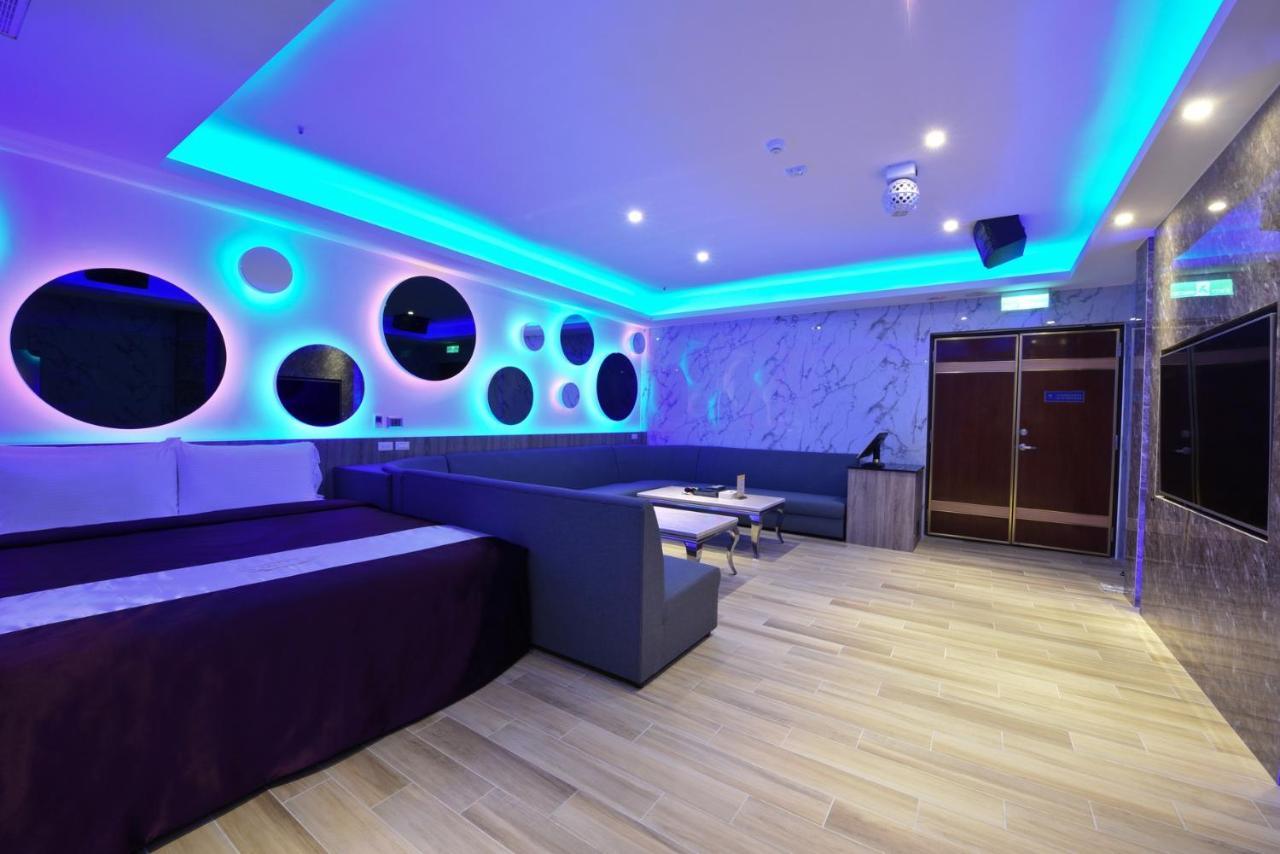 W3 Motel Luzhu Extérieur photo