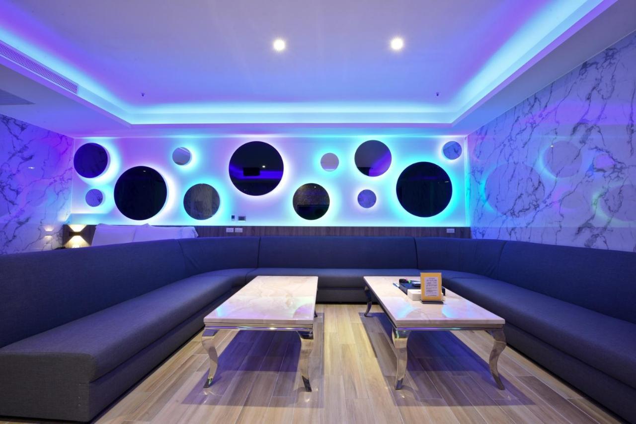 W3 Motel Luzhu Extérieur photo