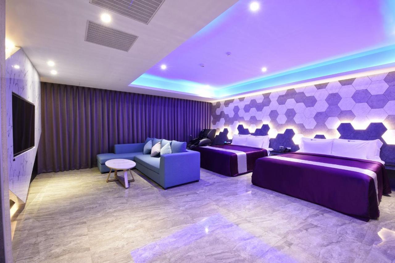 W3 Motel Luzhu Extérieur photo